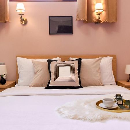 Le Petit & Cosy - Best Location Old Town & Quiet Bucureşti Eksteriør bilde