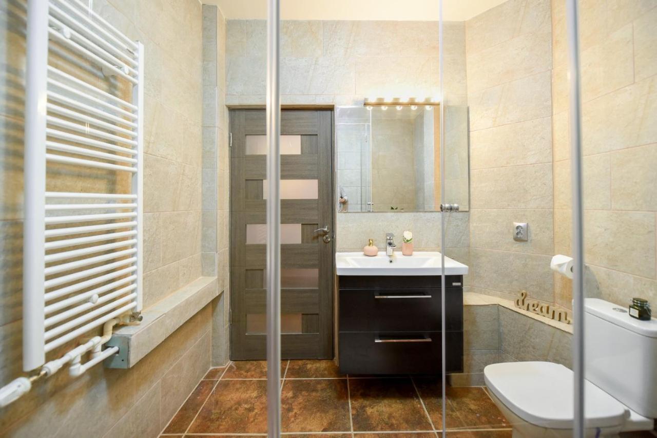 Le Petit & Cosy - Best Location Old Town & Quiet Bucureşti Eksteriør bilde